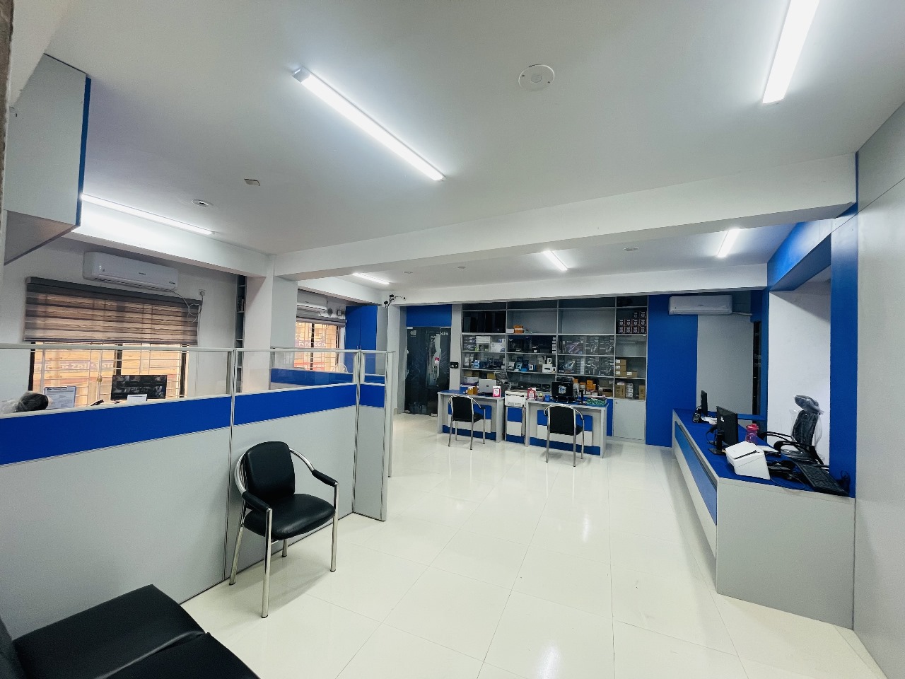 UPL Tangail Tower, House No-1053, Begum Rokeya Sharani, East Shewrapara, Kafrul, Dhaka-1216, Bangladesh. ( Metro Rail Pillar No. 296 )